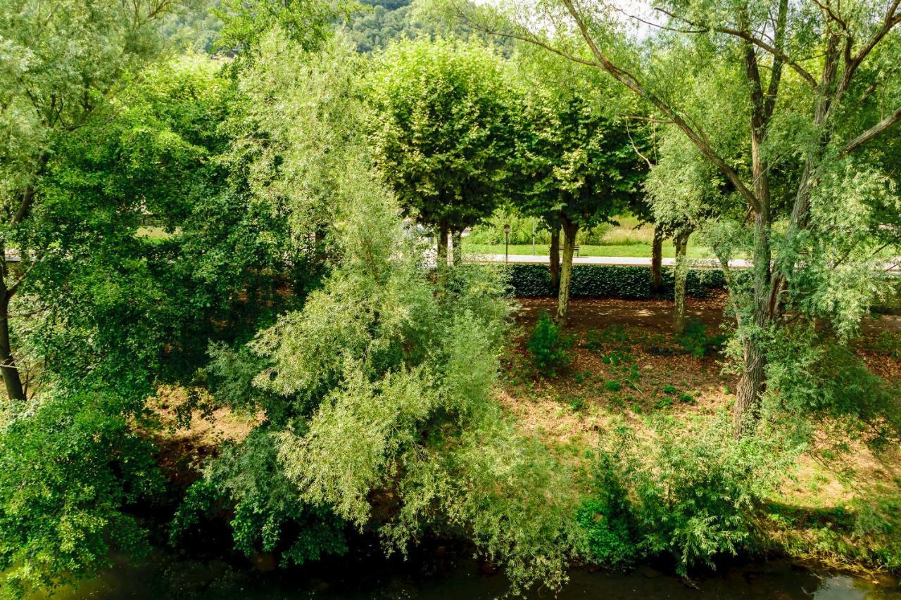 Hotel Estacio (Adults Only) Olot Buitenkant foto