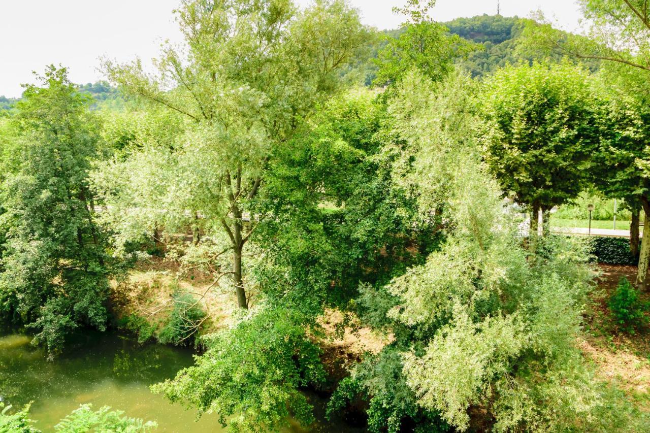 Hotel Estacio (Adults Only) Olot Buitenkant foto